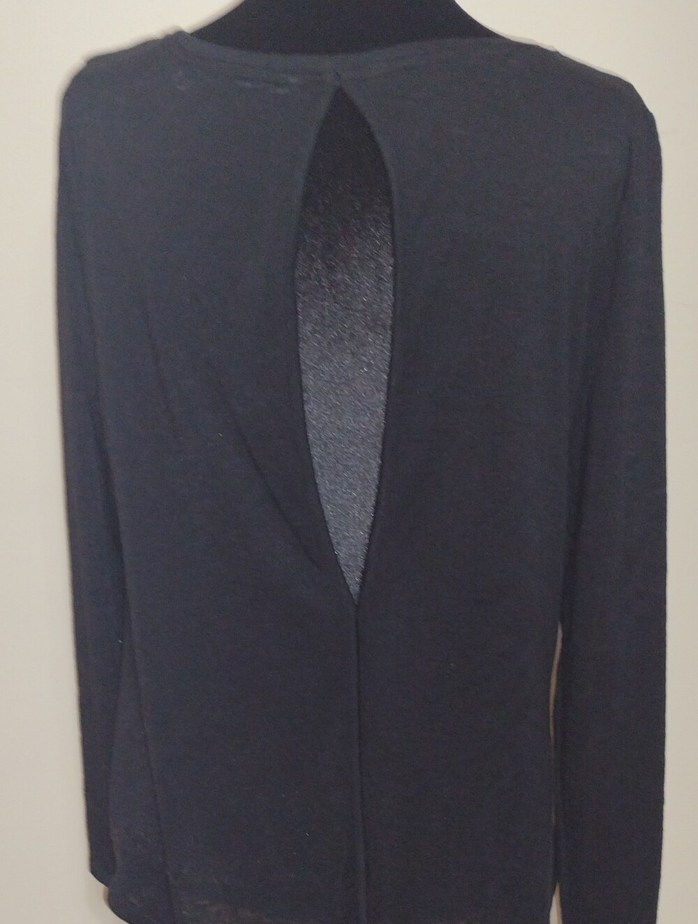 Athleta Long Sleeve Tunic Top in Black